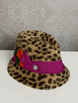 ABV VADUZ Hut Leo | Ellen Paulssen