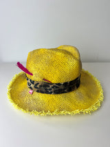 MIRA Hut Twisted | Ellen Paulssen