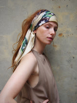 THE CARRE BANDANA - FLOWER POWER | Talking Walls