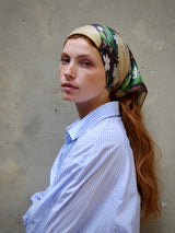 THE CARRE BANDANA - FLOWER POWER | Talking Walls