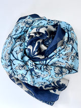 Seidenschal Blue Flowers Ahmaddy