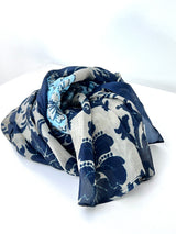 Seidenschal Blue Flowers Ahmaddy