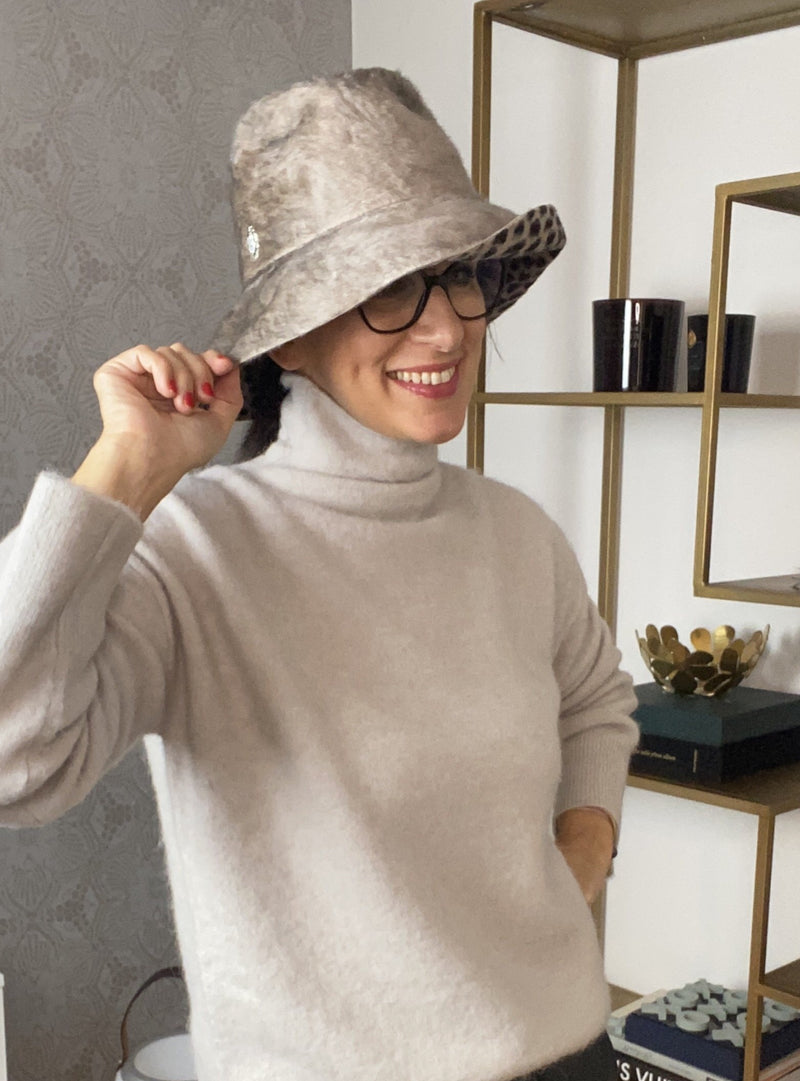 KAPRUN Hut Dirty Grey Leo | Ellen Paulssen